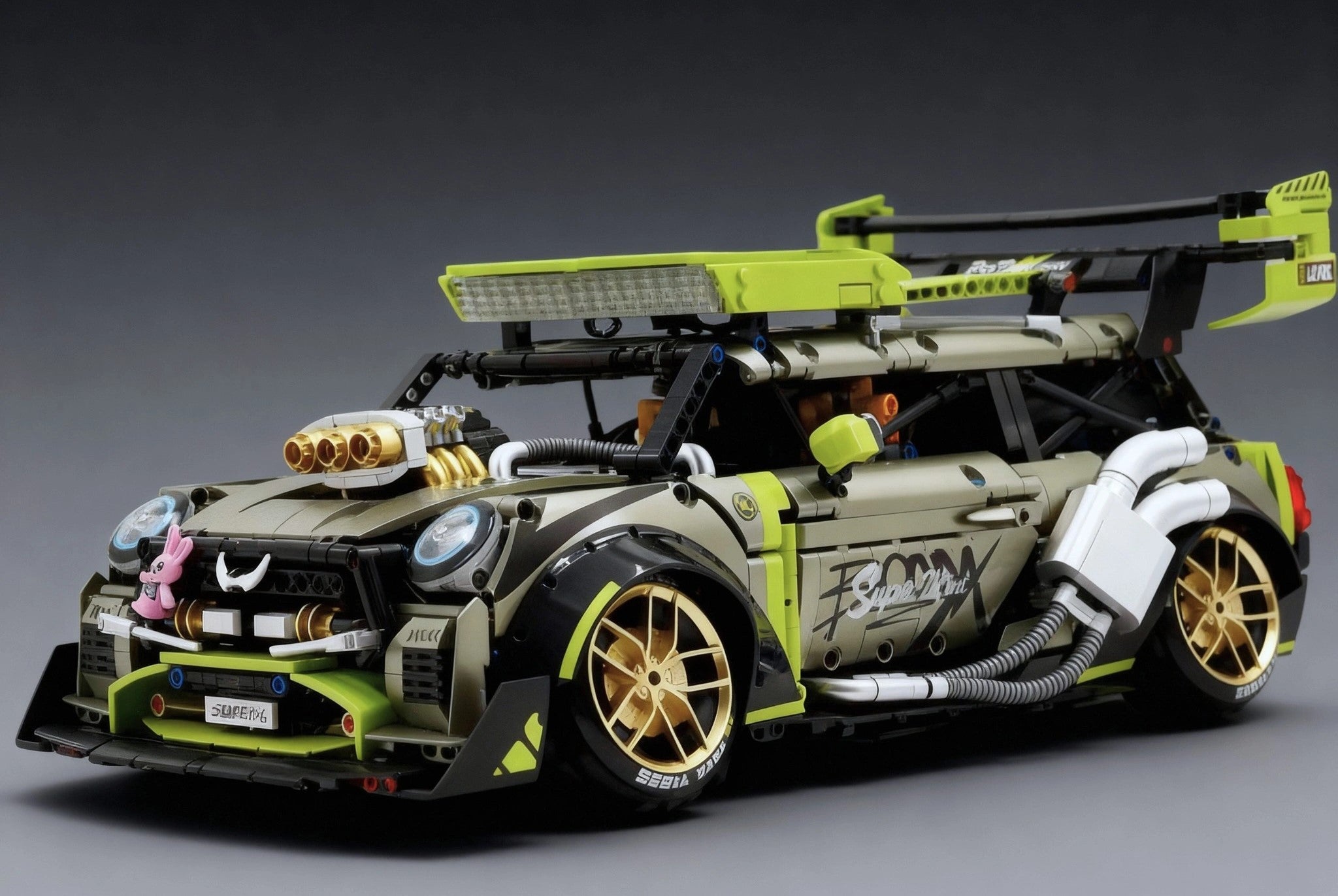 BMW MINI - 1:10 Scale Building Set – Brickmotiv