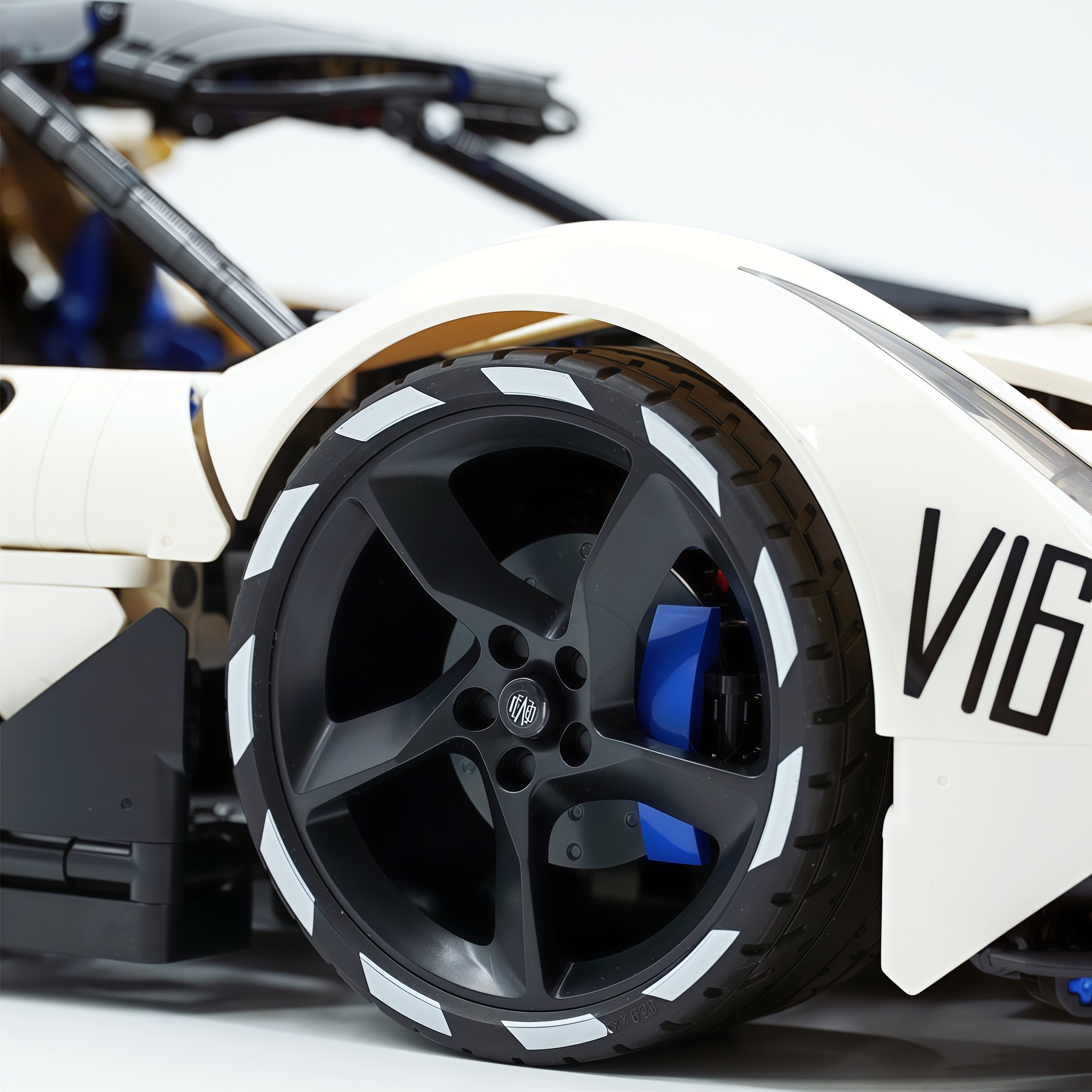 Devel Sixteen